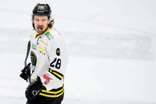 Kristian Forsberg of Stavanger Oilers