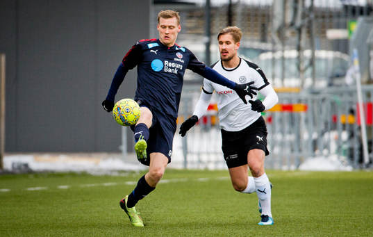Helsingborgs Andri Bjarnason och Örebros Daniel Björnquist