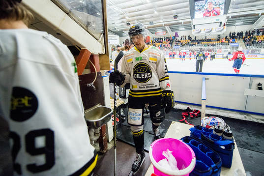 Jonas Djupvik Løvlie of Stavanger Oilers