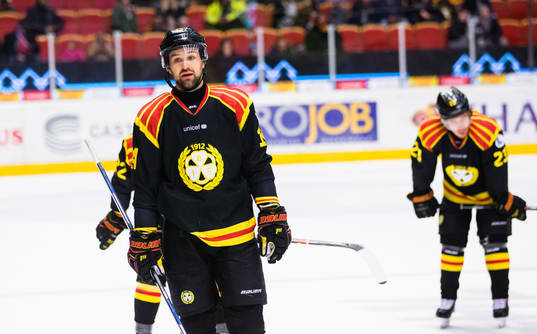 Bläddra bland fler bilder av Ishockey, SHL, Brynäs - Karlskrona