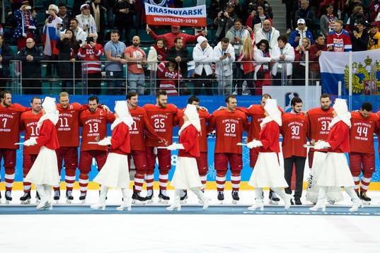 Team Russia (OAR) celebrating