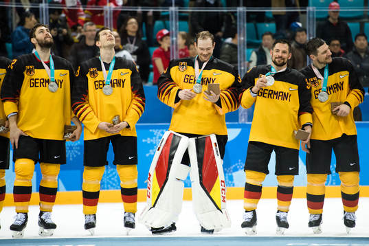 Team Germany, silver, celebrating