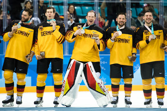 Team Germany, silver, celebrating