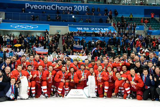Team Russia (OAR) celebrating