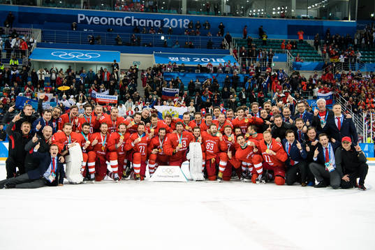 Team Russia (OAR) celebrating