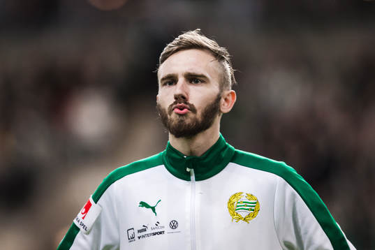 Hammarbys Simon Sandberg innan  fotbollsmatchen i Svenska