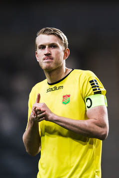GAIS Calle Nyström innan fotbollsmatchen i Svenska Cupen