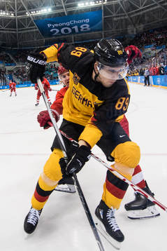 David Wolf of Germany and Andrei Zubarev Of Russia (OAR) in