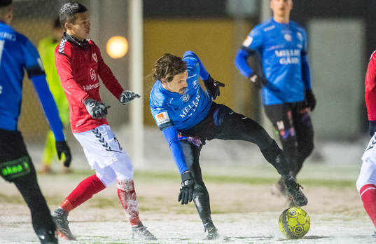 Trelleborgs Sebastian Ohlsson och Kalmars Romário Pereira