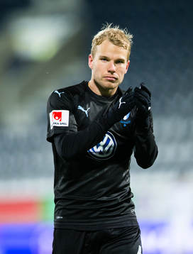 Malmö FFs Oscar Lewicki tackar de tillresta supportrarna