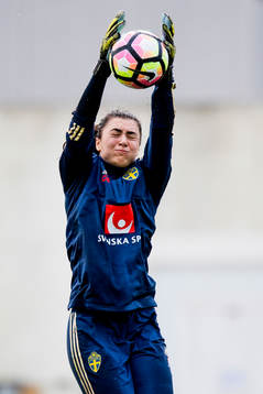Målvakt Zecira Musovic
