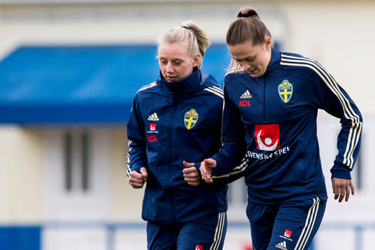 Stina Blackstenius och Fridolina Rolfö