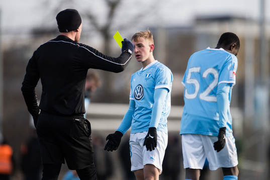 Malmö FF’s Arnor Traustason varnas