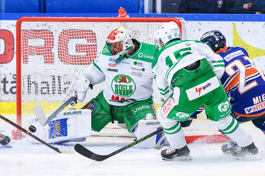 Rögles målvakt Justin Pogge