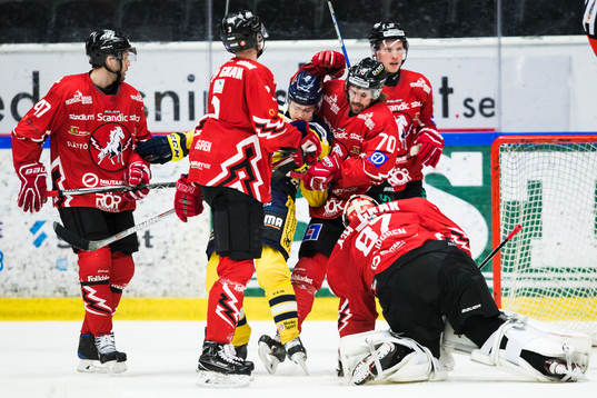 Vita Hästens Rikard Olsén