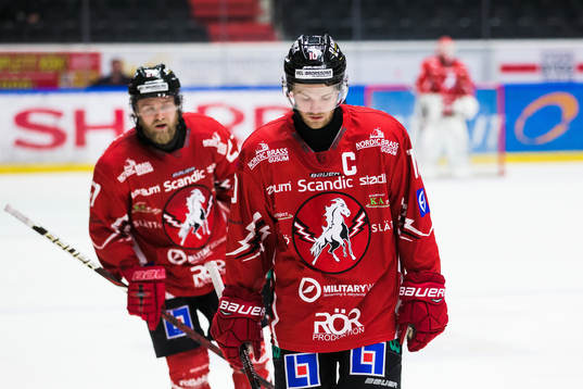 Vita Hästens Jesper Samuelsson deppar
