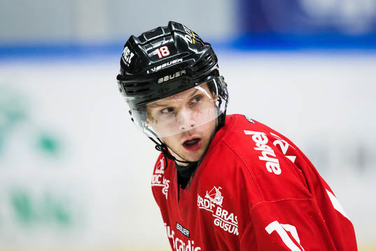 Vita Hästens Jonathan Tholander