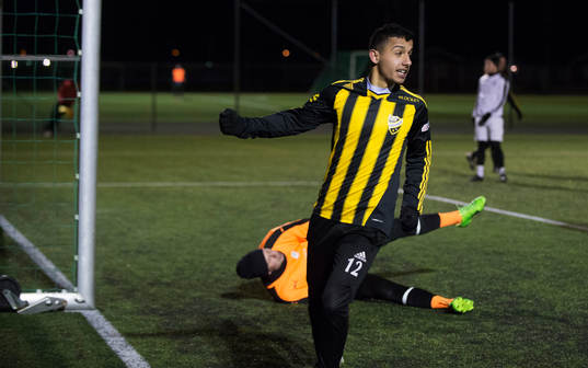 IFK Hässleholms Waed Shaif  i träningsmatchen mellan IFK