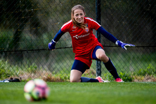 Målvakt Cecilie Fiskerstrand
