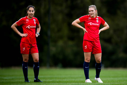 Ingrid Moe Wold och Ingvild Landvik Isaksen