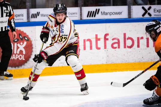 Luleås Isac Lundeström  och Karlskronas Morten Madsen
