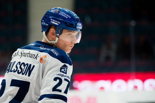 Leksands Anton Karlsson före ishockeymatchen i