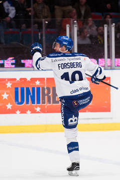 Leksands Tobias Forsberg jublar