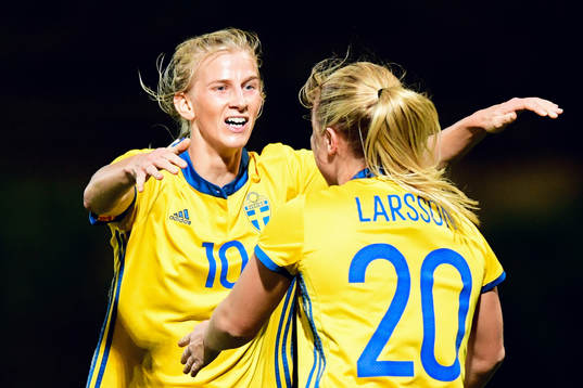 Bläddra bland fler bilder av Fotboll, Dam, Algarve Cup 2018, Dag 3, Kanada - Sverige