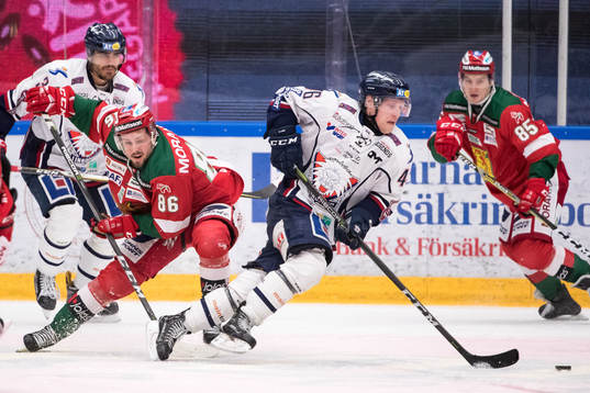 Moras Mathias Bromé och Linköpings Mathis Olimb  i