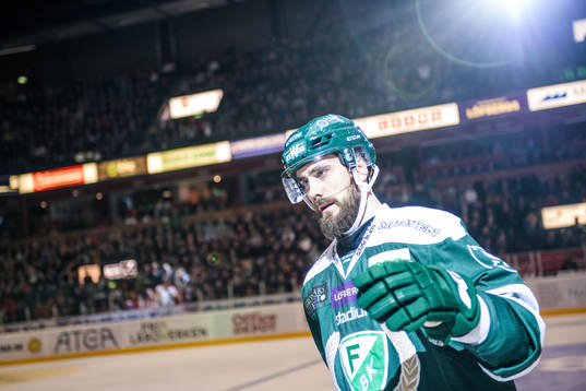 Färjestads Morgan Ellis jublar