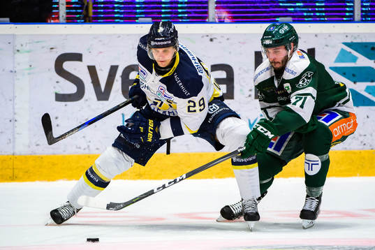 s David Ullström och Färjestads Jesse Virtanen