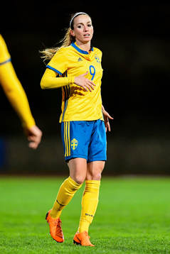 Sveriges Kosovare Asllani