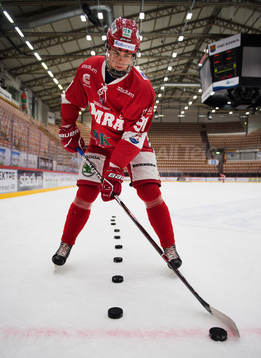 Timrås Filip Hållander