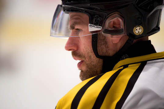 Brynäs Jörgen Sundqvist före ishockeymatchen i SHL