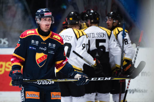 Djurgårdens Linus Johansson deppar samtidigt som Brynäs