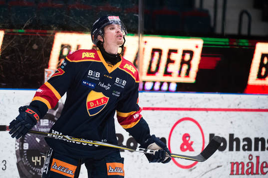 Djurgårdens Linus Johansson deppar