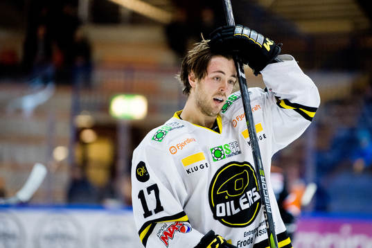 Eirik Østrem Salsten of Stavanger Oilers
