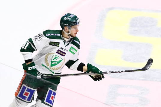 Färjestads Theodor Lennström jublar