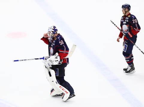 Linköpings målvakt Jonas Gustavsson och Nick Sörensen
