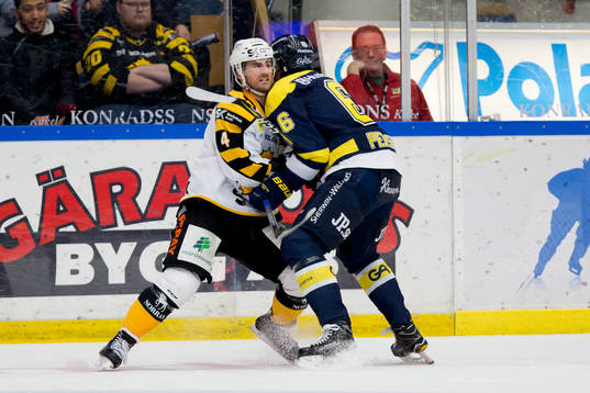 s Christoffer Persson