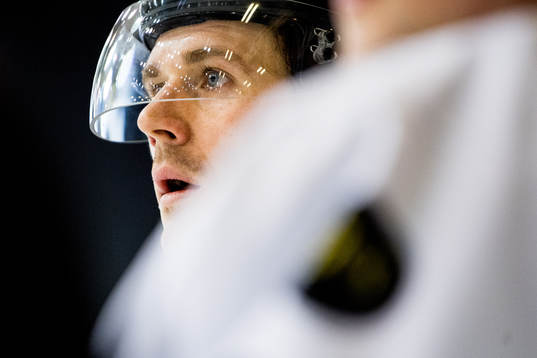 Kristian Forsberg of Stavanger Oilers