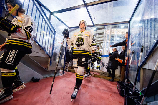 Curtis Jason Gedig of Stavanger Oilers