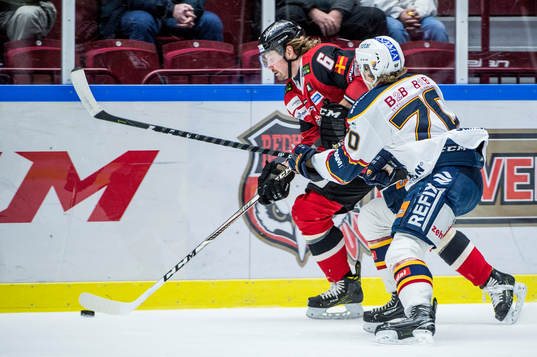 Malmö Redhawks Stefan Warg mot Djurgårdens Marcus