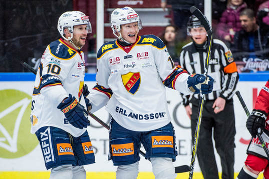 Djurgårdens Niclas Bergfors och Henrik Eriksson jublar