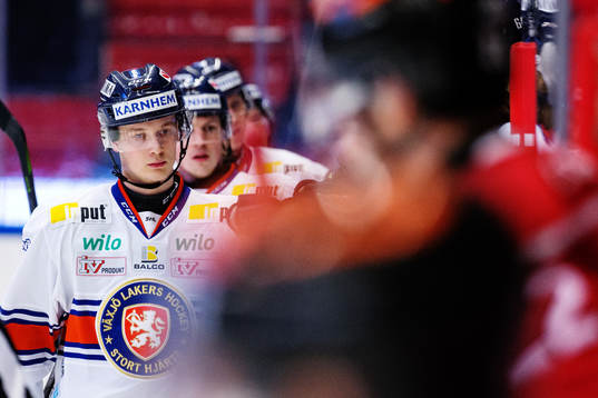 Växjös Elias Pettersson jublar
