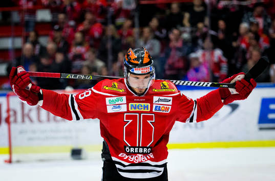 Örebros Victor Bartley deppar