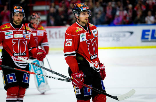 Örebros Anton Hedman deppar