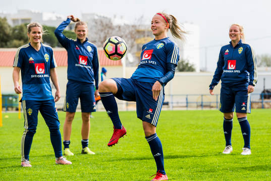 Hanna Glas, Hanna Folkesson, Fridolina Rolfö  och Mimmi