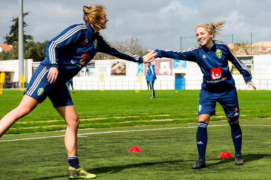Fridolina Rolfö  och Elin Rubensson