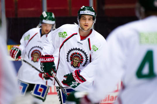 Frölundas Pathrik Westerholm före ishockeymatchen i SHL